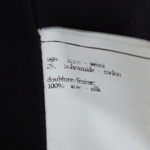 Chanel Vintage F/W 1995 Black White Logo Tweed 95A Jacket - Picture 15 of 16